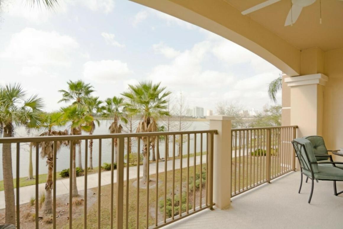 Modern Vacation Apartment With A Lake View At Vista Cay Resort Vc4816 Ορλάντο Εξωτερικό φωτογραφία